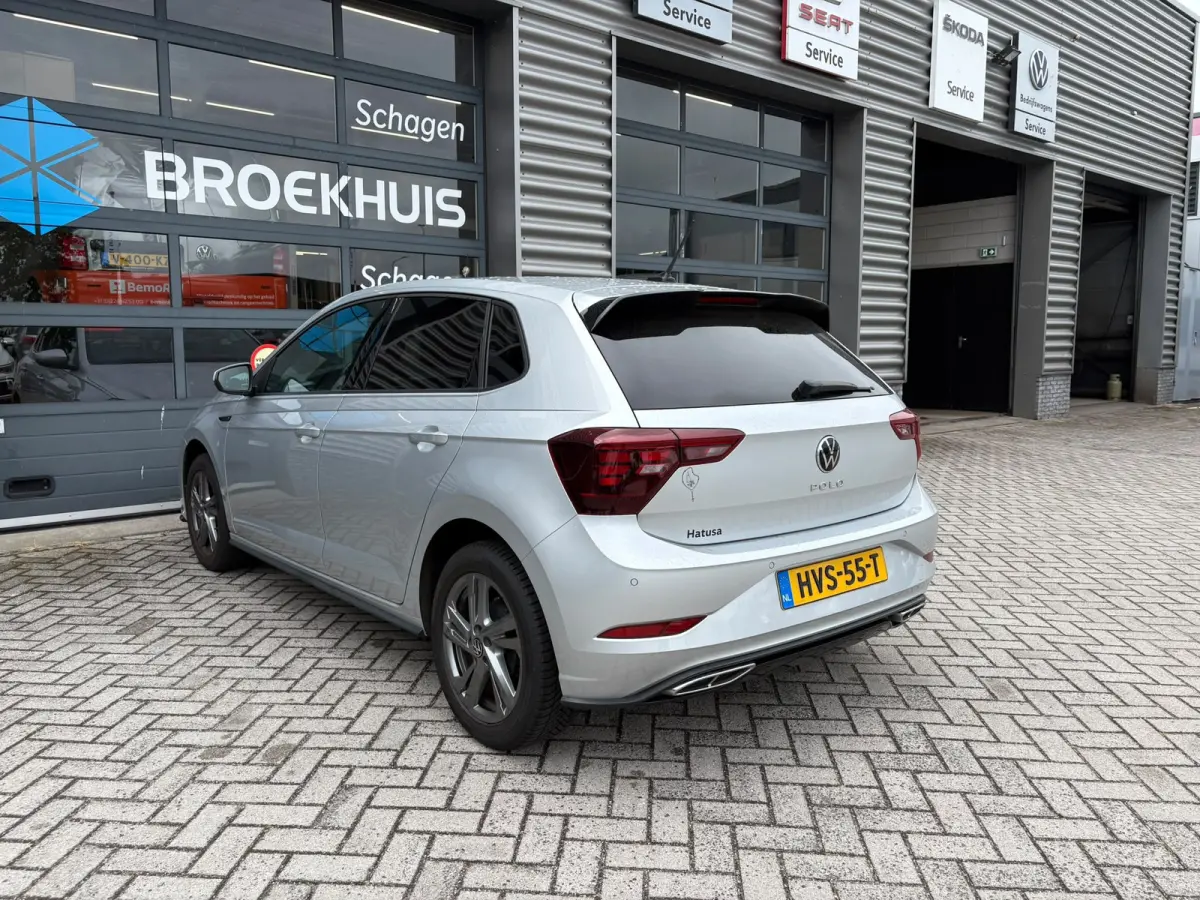 1.0 TSI 95 pk R-Line Business | Panoramadak | Achteruitrijcamera | Apple carplay |