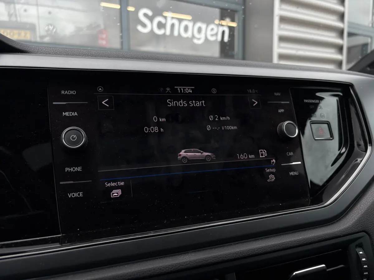 1.0 TSI 95 pk R-Line Business | Panoramadak | Achteruitrijcamera | Apple carplay |
