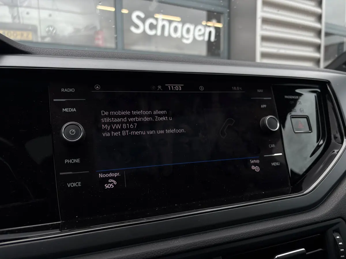1.0 TSI 95 pk R-Line Business | Panoramadak | Achteruitrijcamera | Apple carplay |