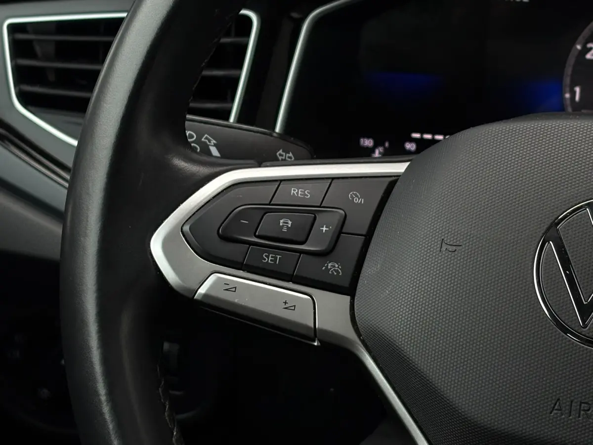 1.0 TSI 95 pk R-Line Business | Panoramadak | Achteruitrijcamera | Apple carplay |