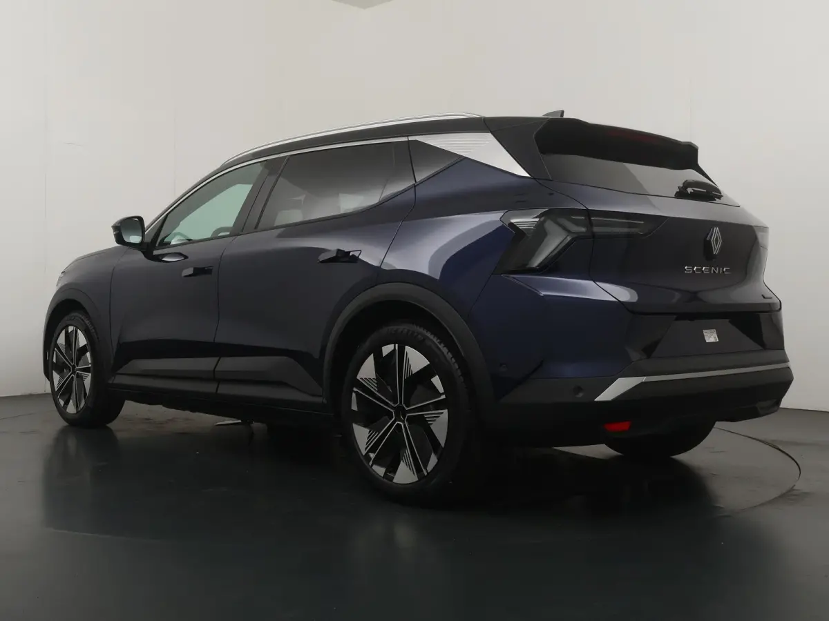 EV87 long range techno | Pack advanced driving assist & augmented vision |