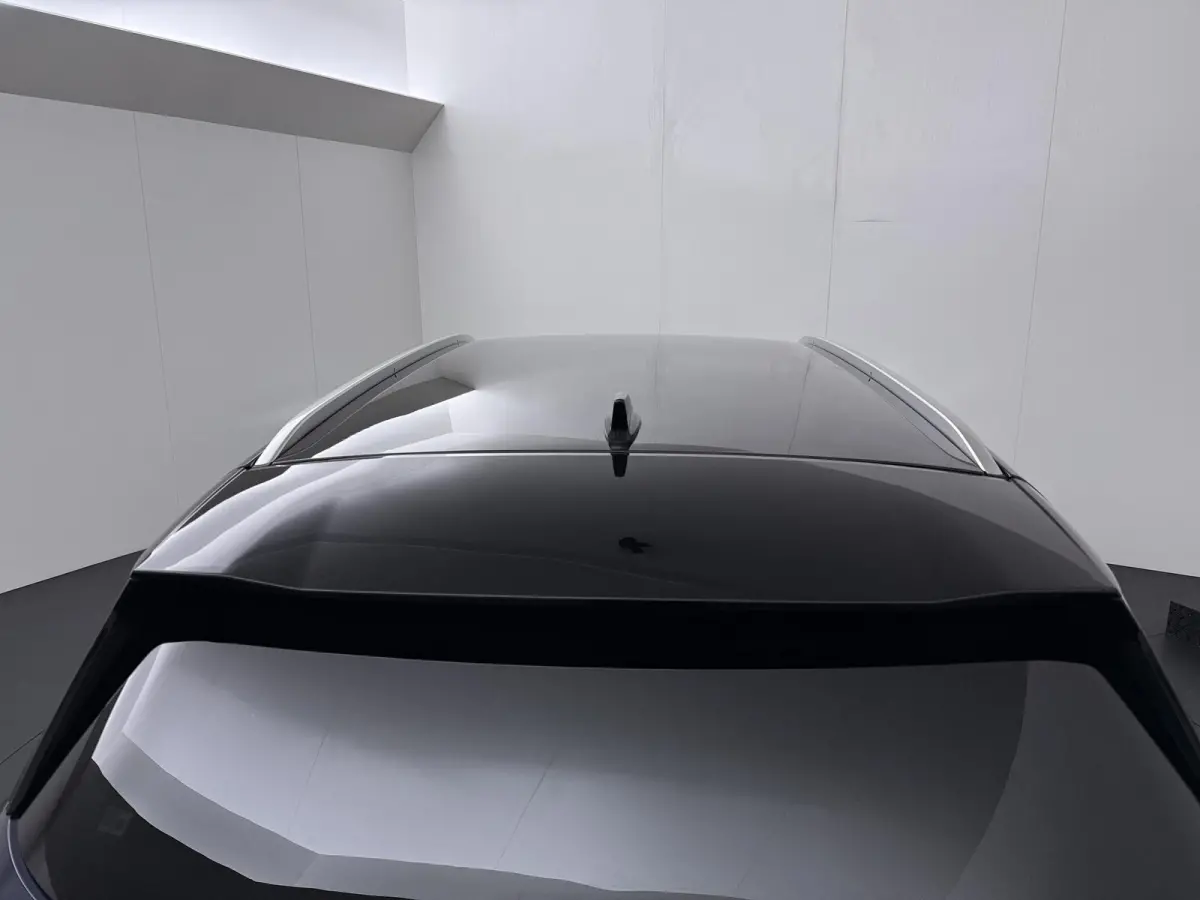 EV87 long range techno | Pack advanced driving assist & augmented vision |