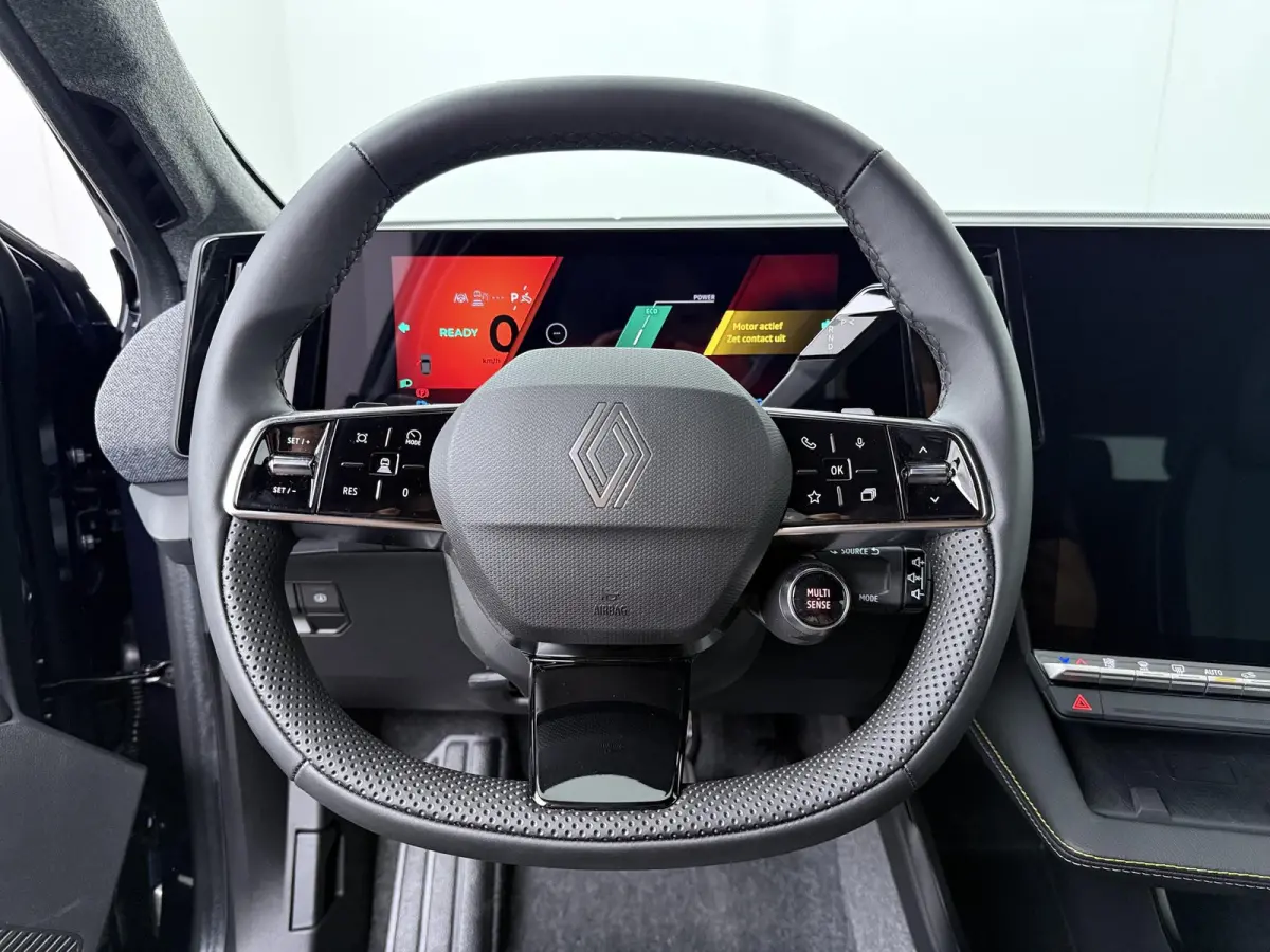 EV87 long range techno | Pack advanced driving assist & augmented vision |