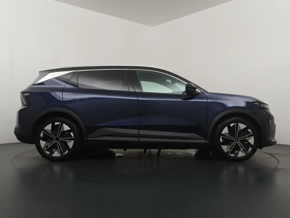 EV87 long range techno | Pack advanced driving assist & augmented vision |