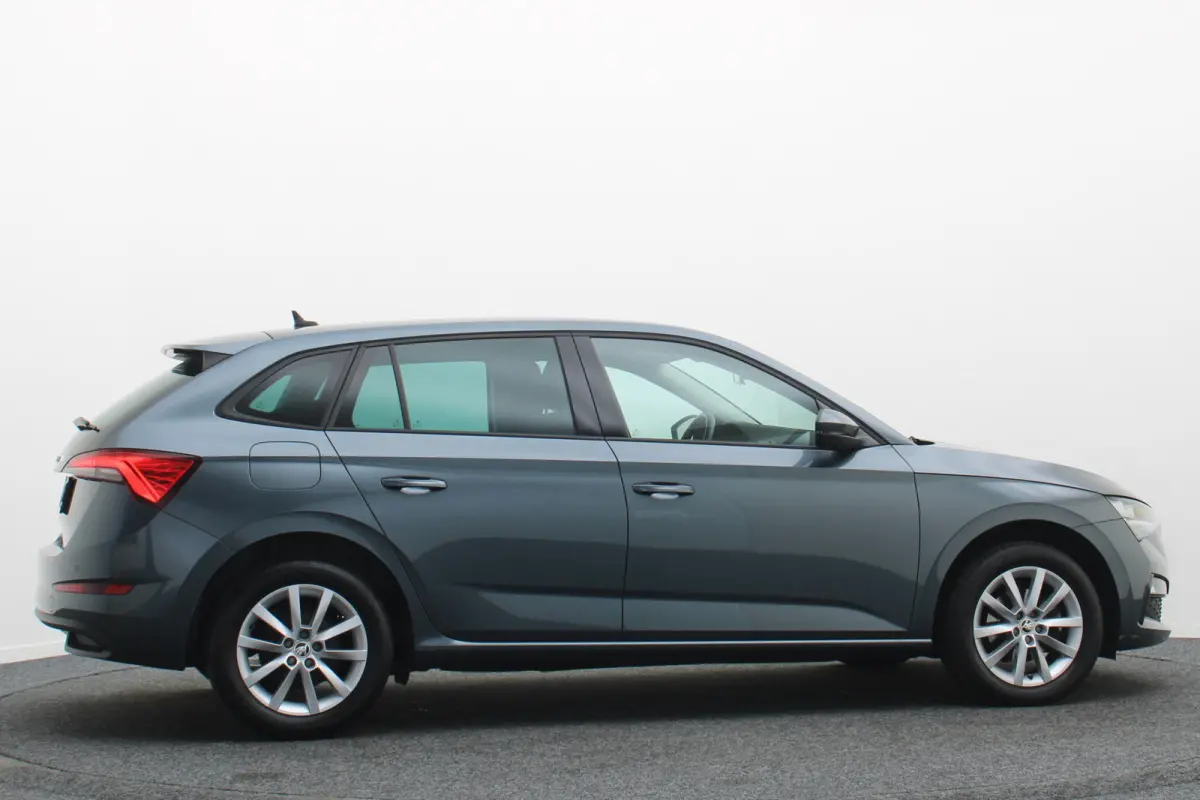 1.0 TSI Ambition Eerste Eigenaar, Airco, Cruise, Apple Carplay, Lane Assist, LED, PDC, 16''
