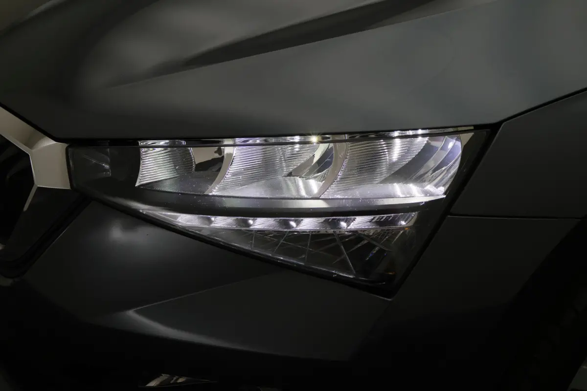 1.0 TSI Ambition Eerste Eigenaar, Airco, Cruise, Apple Carplay, Lane Assist, LED, PDC, 16''