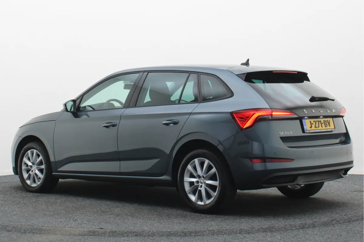 1.0 TSI Ambition Eerste Eigenaar, Airco, Cruise, Apple Carplay, Lane Assist, LED, PDC, 16''