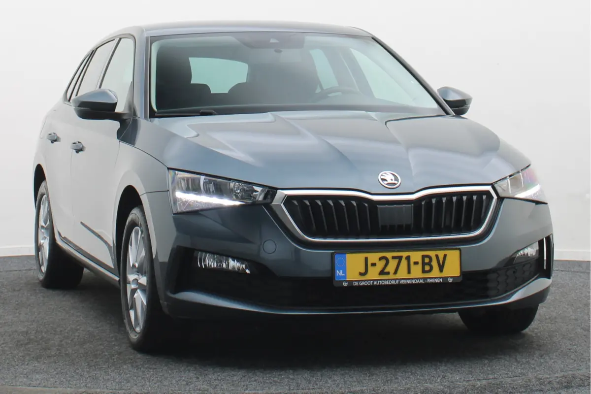 1.0 TSI Ambition Eerste Eigenaar, Airco, Cruise, Apple Carplay, Lane Assist, LED, PDC, 16''