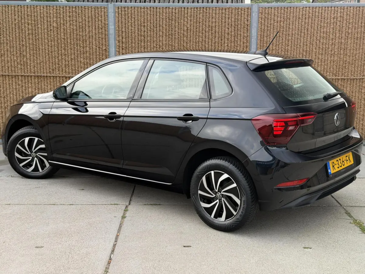 1.0 TSI Life Navigatiesysteem | Digitale cockpit | Airconditioning | Cruise control adaptief | LED koplampen | Rijstrooksensor | Apple CarPlay/Android Auto | DAB ontvanger