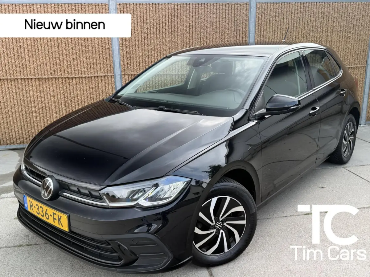 1.0 TSI Life Navigatiesysteem | Digitale cockpit | Airconditioning | Cruise control adaptief | LED koplampen | Rijstrooksensor | Apple CarPlay/Android Auto | DAB ontvanger