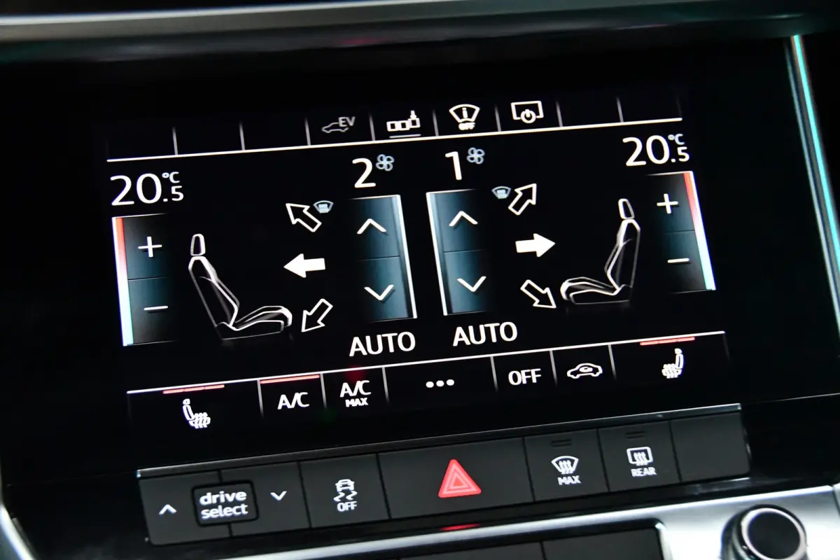 55 TFSI e quattro Competition*S-Line*360-cam*