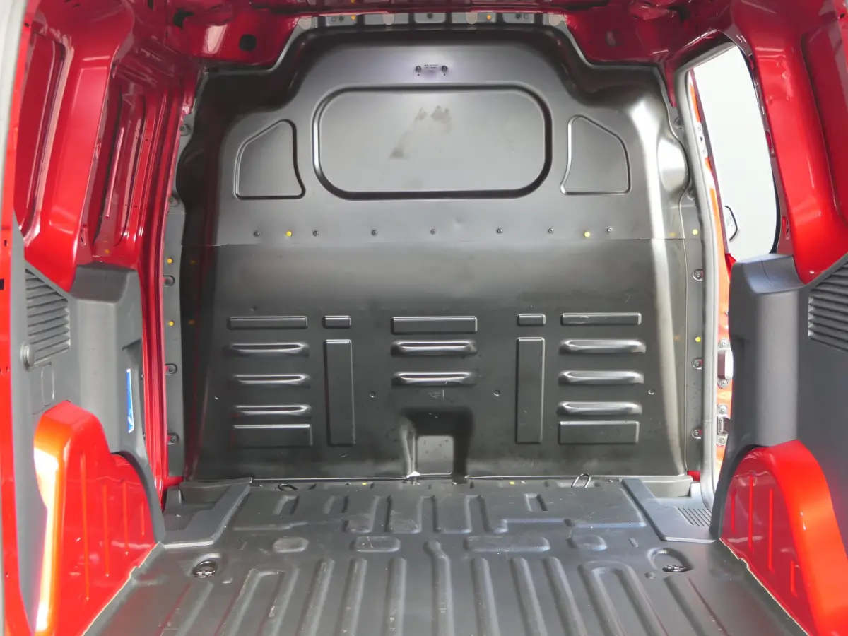 1.0 EcoBoost 125pk Limited | Benzine | Winterpack | Climate Control | Lichtmetalen Velgen | Schuifdeur | Camera | CarPlay/Android Auto