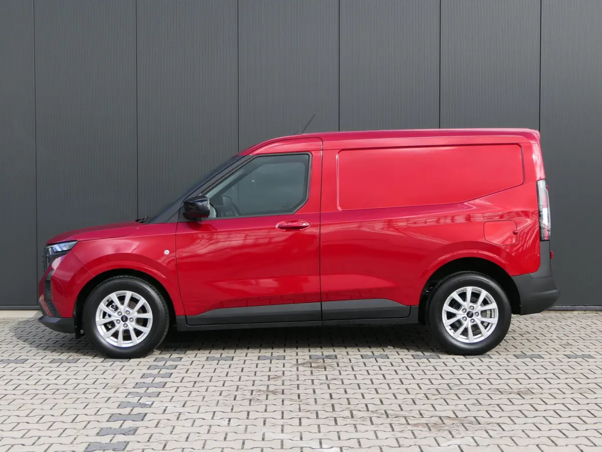 1.0 EcoBoost 125pk Limited | Benzine | Winterpack | Climate Control | Lichtmetalen Velgen | Schuifdeur | Camera | CarPlay/Android Auto