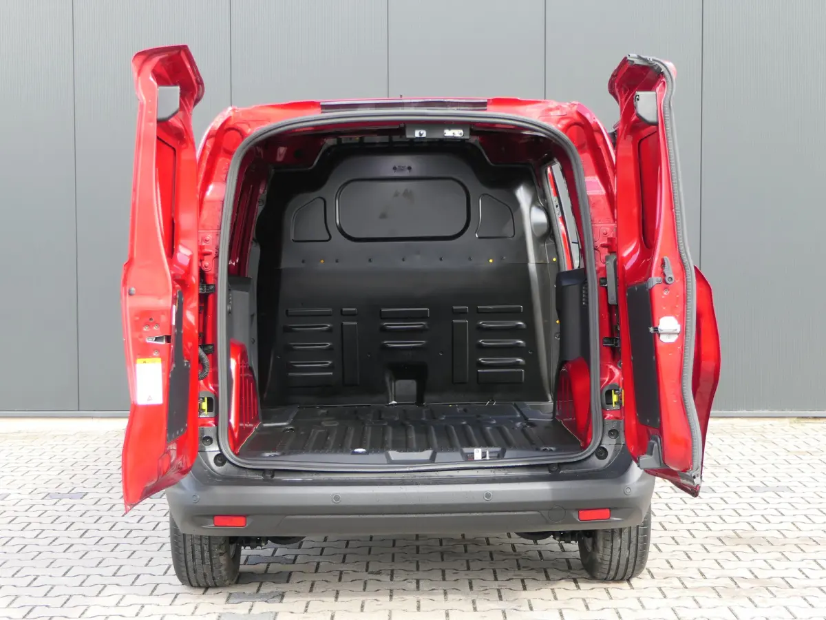 1.0 EcoBoost 125pk Limited | Benzine | Winterpack | Climate Control | Lichtmetalen Velgen | Schuifdeur | Camera | CarPlay/Android Auto