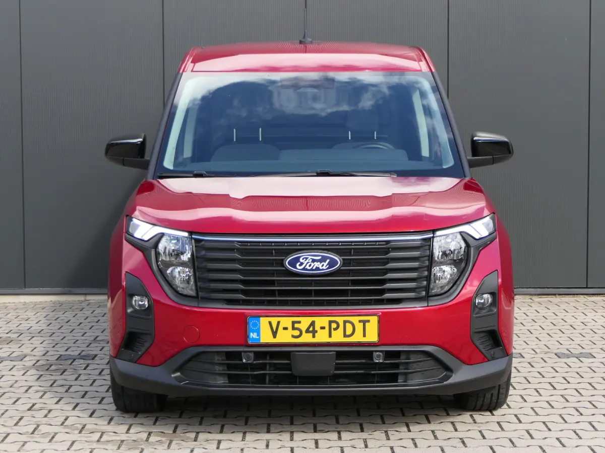 1.0 EcoBoost 125pk Limited | Benzine | Winterpack | Climate Control | Lichtmetalen Velgen | Schuifdeur | Camera | CarPlay/Android Auto