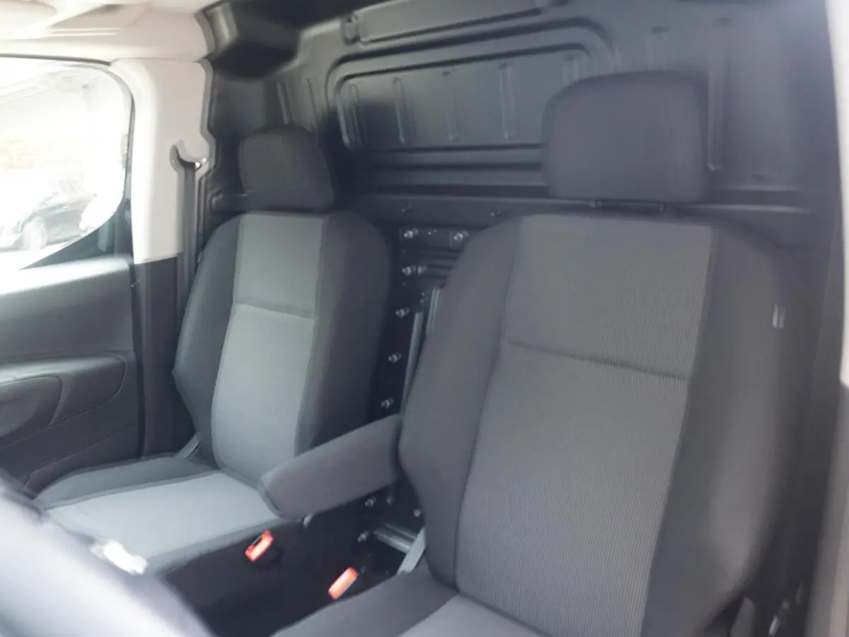 L1 50kWh | 0% rente | camera | Apple Carplay/Android Auto  | laadruimtebetimmering  | Comfort stoelen | rijklaarprijs