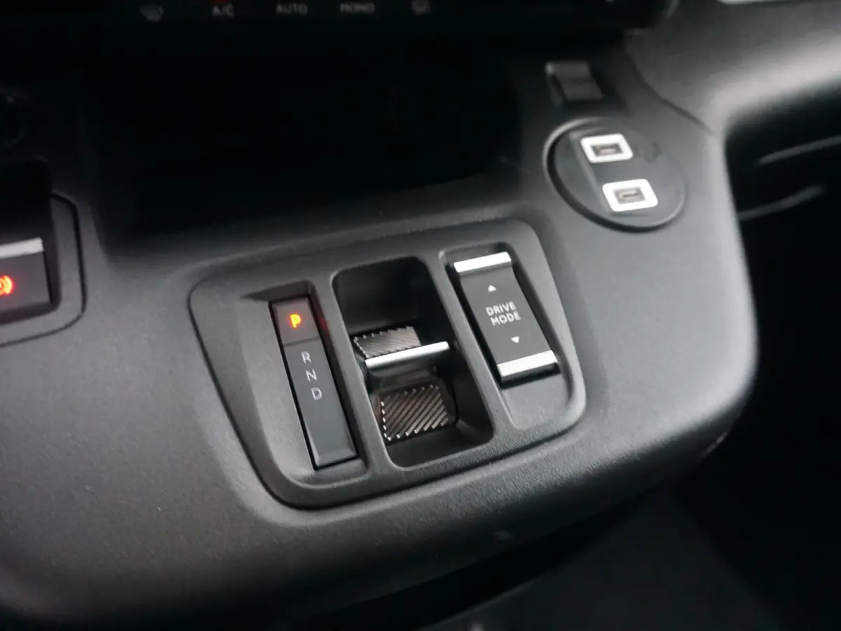L1 50kWh | 0% rente | camera | Apple Carplay/Android Auto  | laadruimtebetimmering  | Comfort stoelen | rijklaarprijs