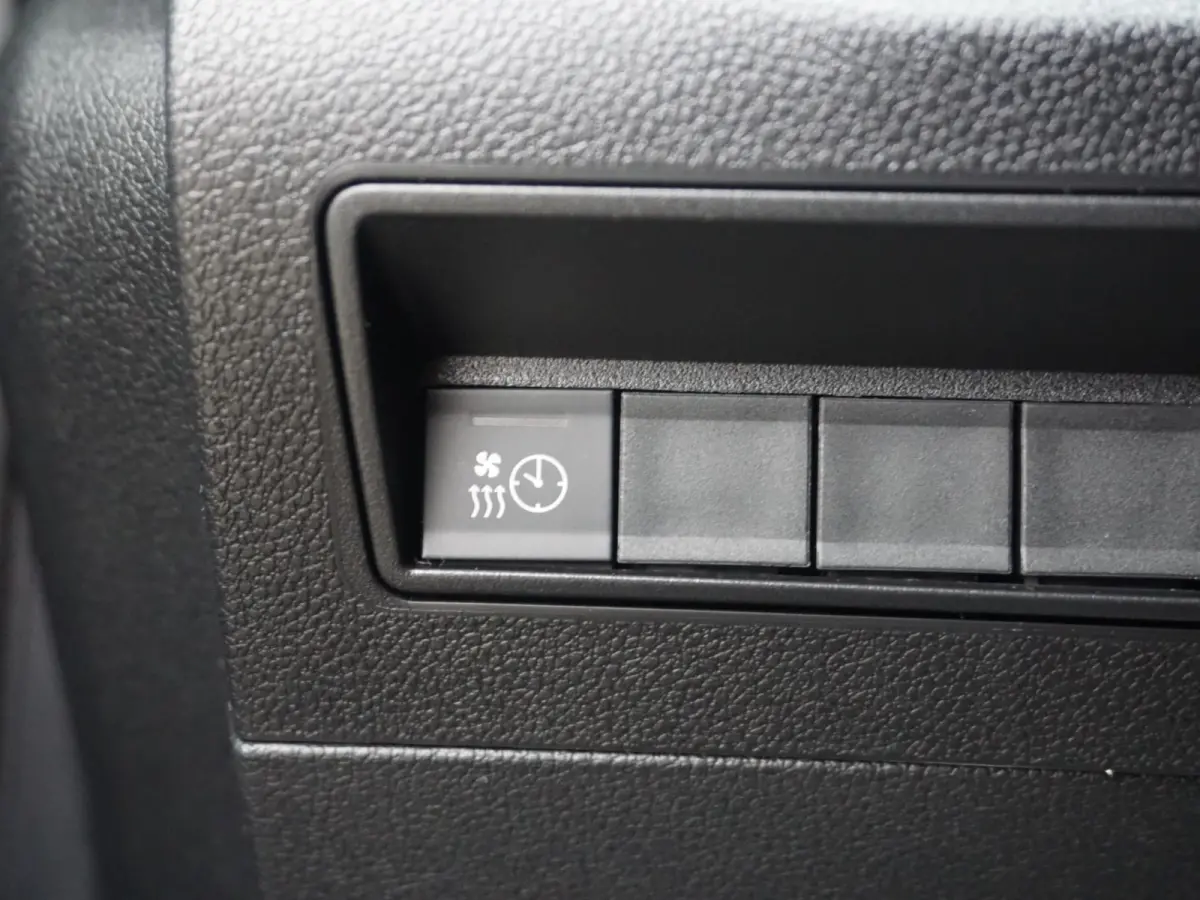 L1 50kWh | camera | Apple Carplay/Android Auto  | laadruimtebetimmering  | Comfort stoelen | rijklaarprijs