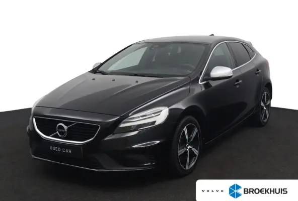 T3 Polar+ Sport | Panoramadak | Harman Kardon | Camera | Parkeersensoren voor en achter | Stoelverwarming |