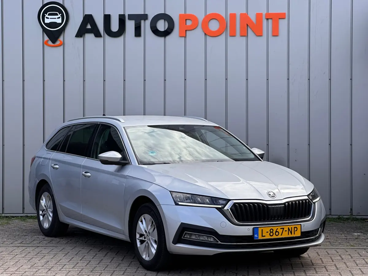 1.0 TSI Business Edition Virtual Trekhaak