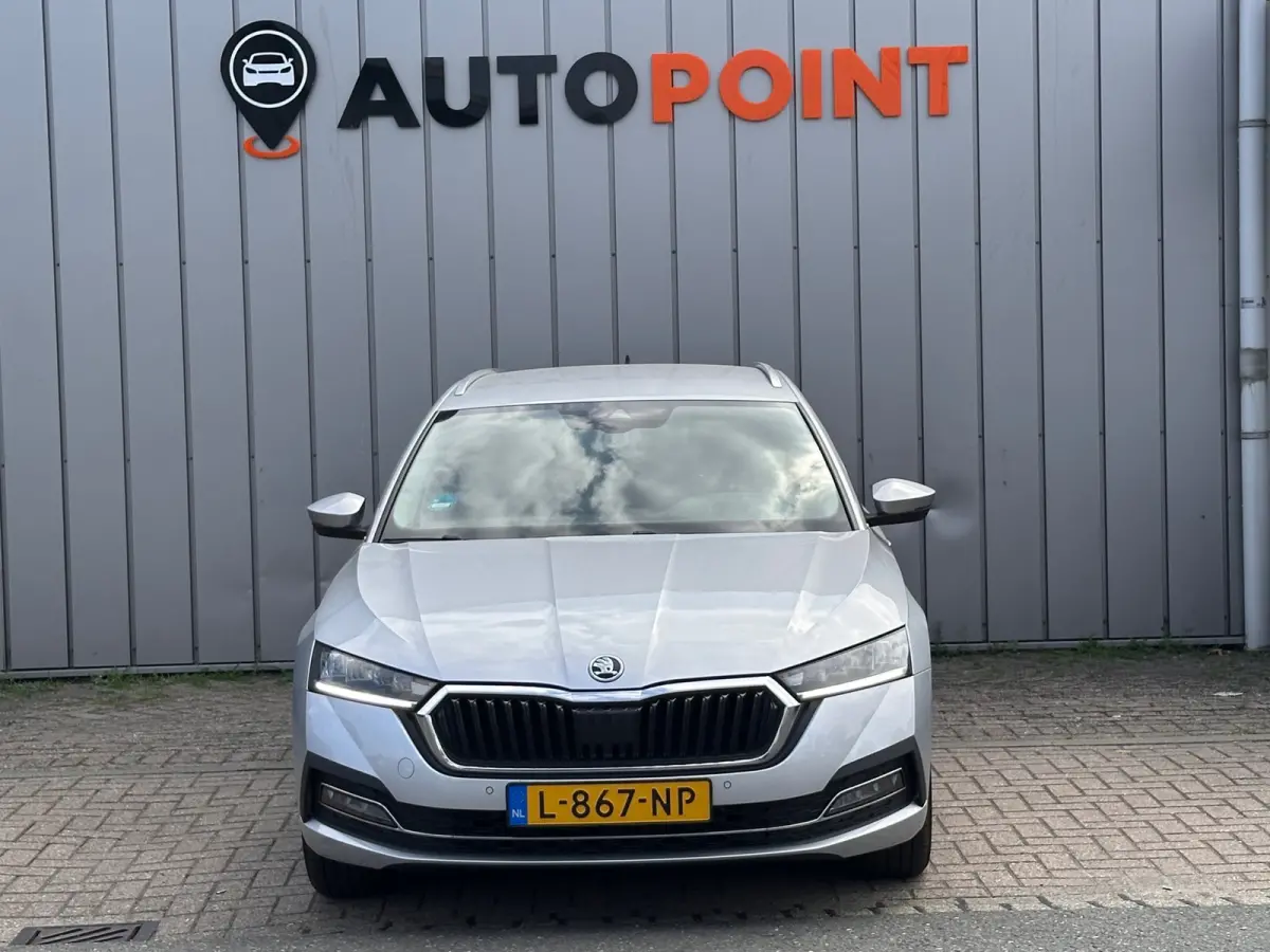 1.0 TSI Business Edition Virtual Trekhaak