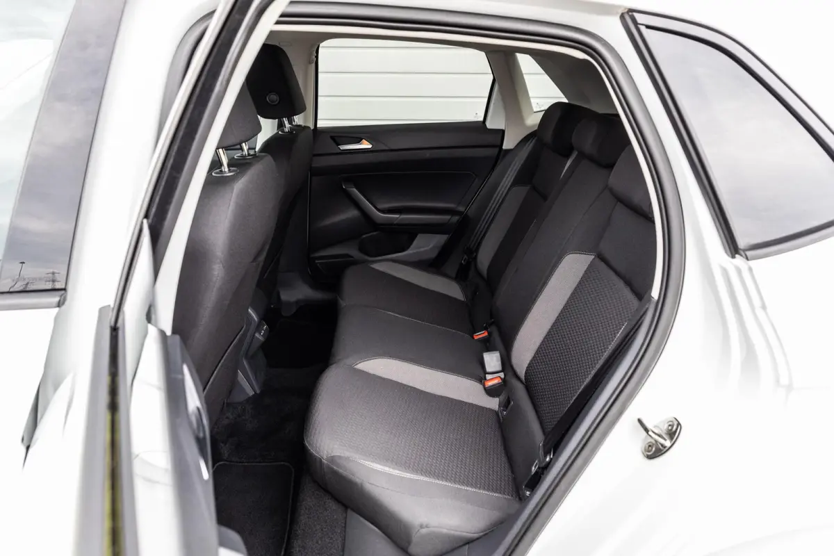 1.0 TSI 95pk Life | Navigatie | App Connect | Parkeersensoren | Cruise Control