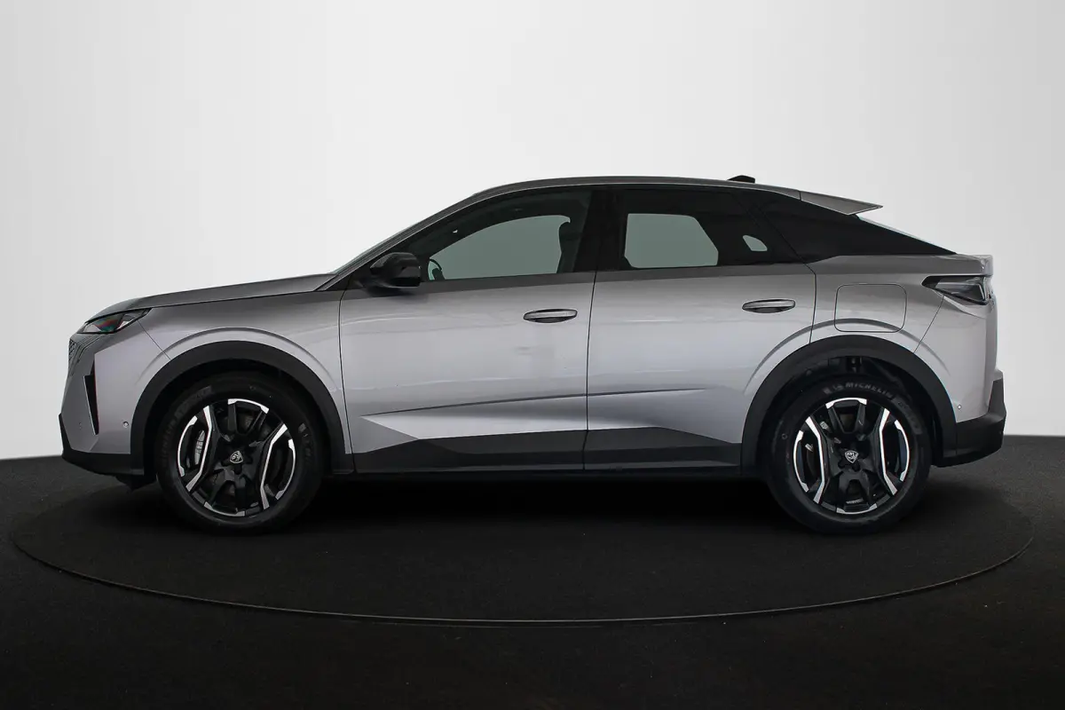 1.6 plug-in Hybrid 195 Allure | Navi | Camera | Trekhaak | Voordeel |