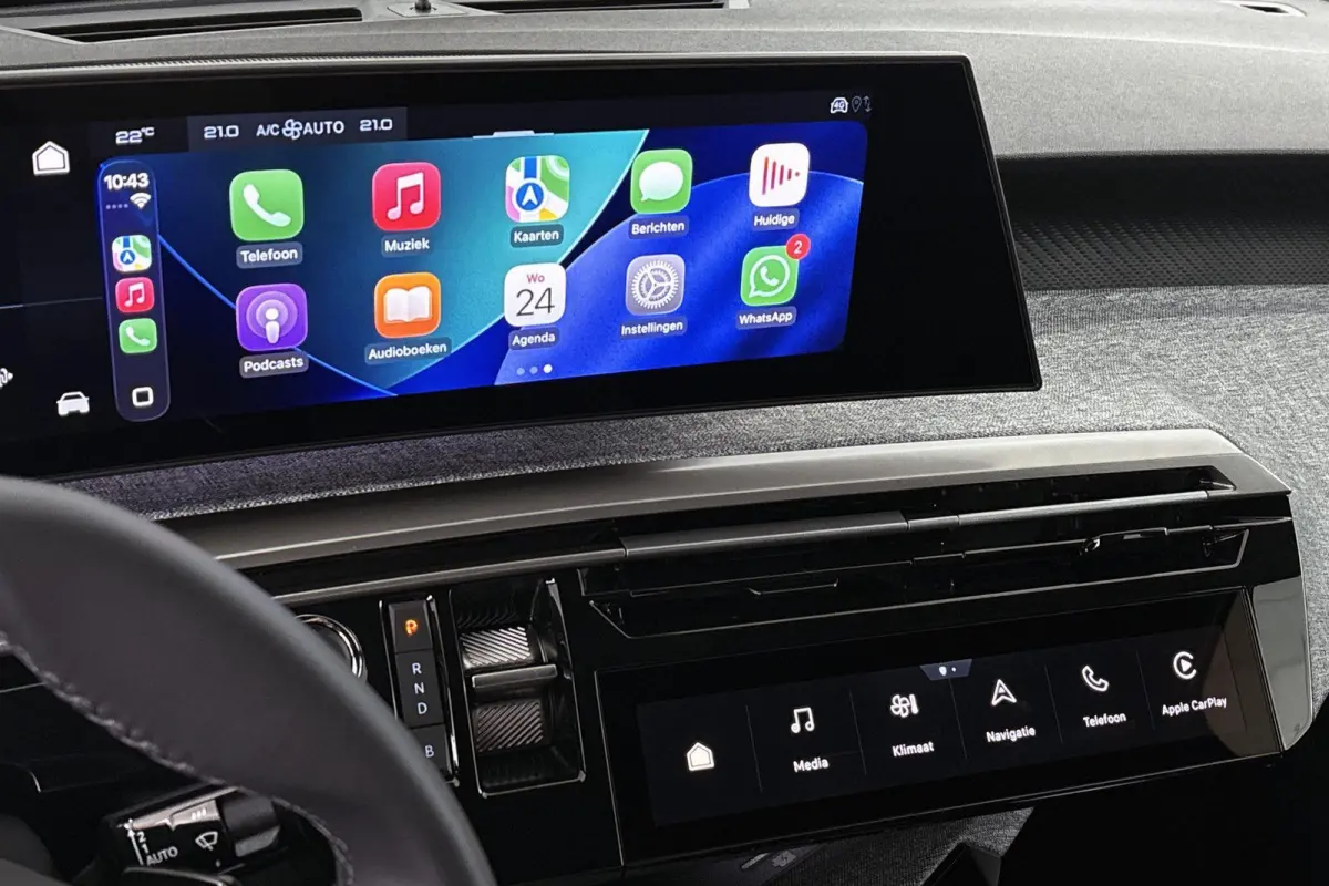 1.6 plug-in Hybrid 195 Allure | Navi | Camera | Trekhaak | Voordeel |
