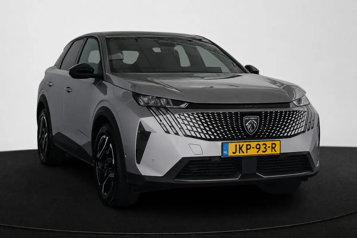 1.6 plug-in Hybrid 195 Allure | Navi | Camera | Trekhaak | Voordeel |