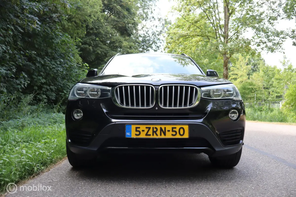 xDrive20d High Executive | Keyless | Pano | Camera |