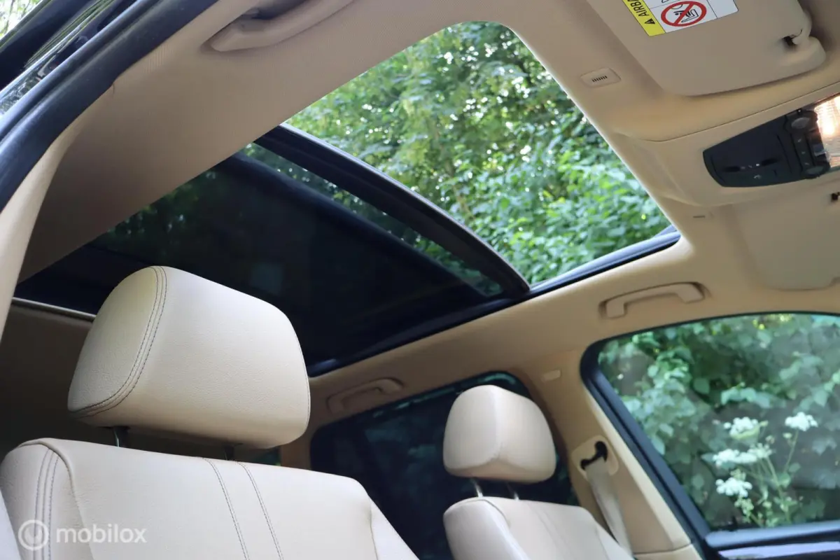 xDrive20d High Executive | Keyless | Pano | Camera |