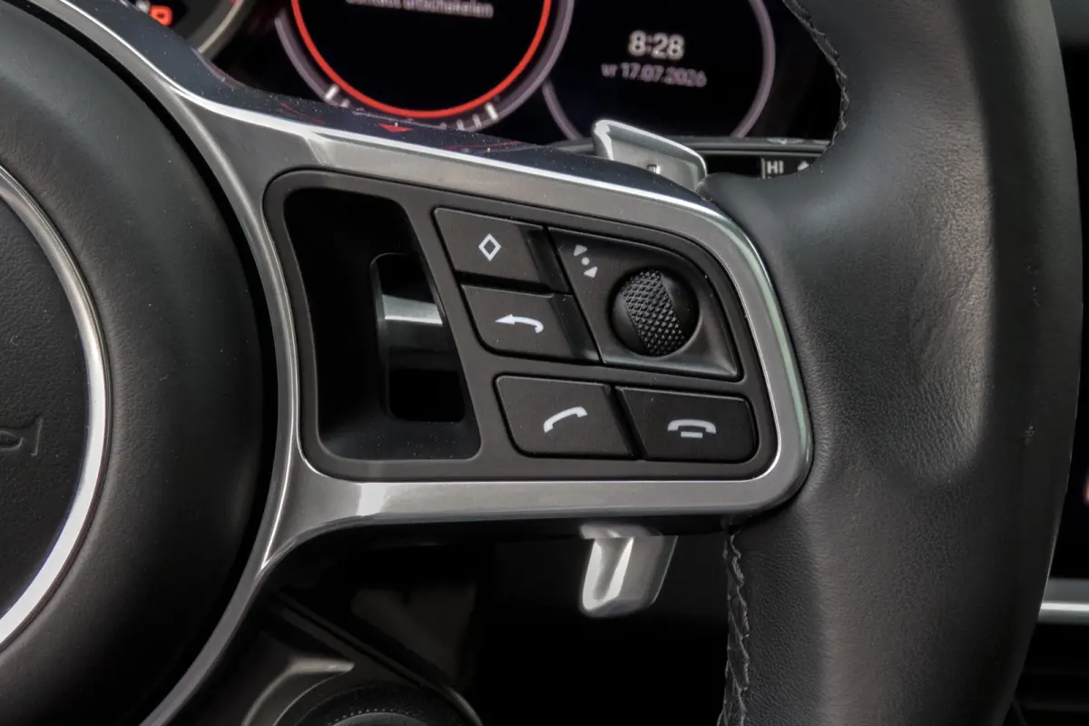 3.0 E-Hybrid Platinum Edition | Sport Chrono | Luchtvering | GTS Stoelen| 360° | BOSE | HUD | Elek. Trekhaak