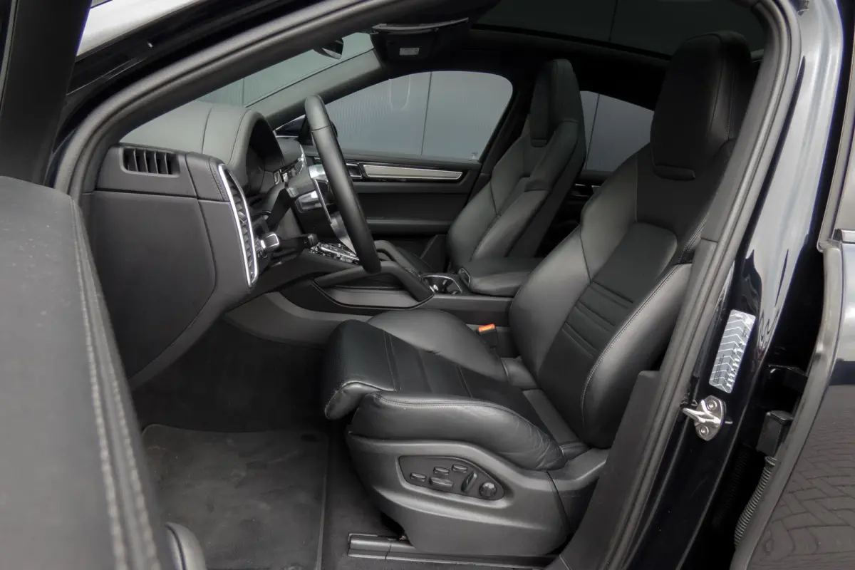3.0 E-Hybrid Platinum Edition | Sport Chrono | Luchtvering | GTS Stoelen| 360° | BOSE | HUD | Elek. Trekhaak