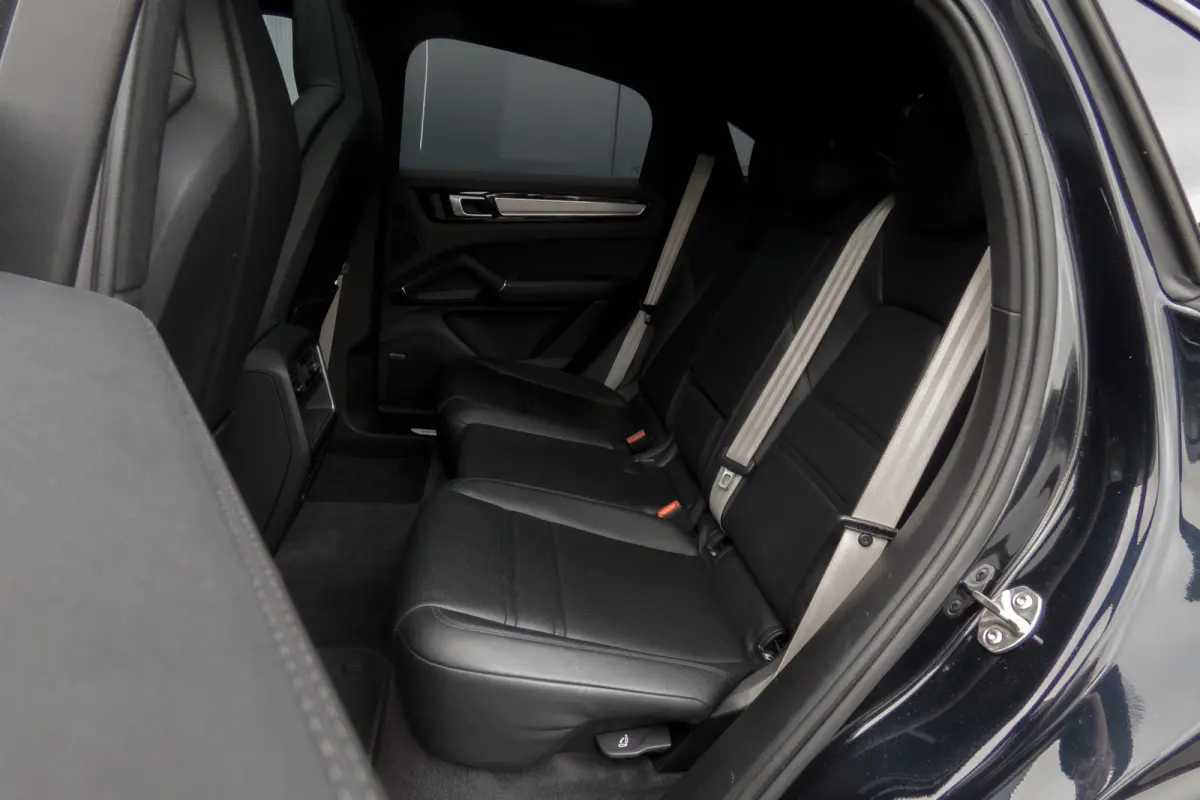 3.0 E-Hybrid Platinum Edition | Sport Chrono | Luchtvering | GTS Stoelen| 360° | BOSE | HUD | Elek. Trekhaak