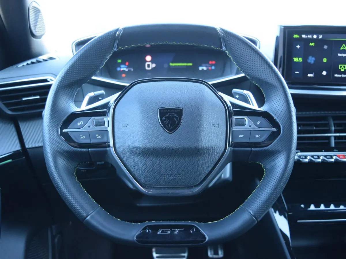 1.2 PureTech 130 GT 360 camera l Elektrische. Bestuurdersstoel l Navigatie