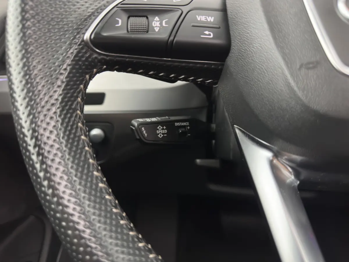 3.0 TDI e-tron Quattro Sport (Plug-in) *PANO | LEATHER | FULL-LED | MEMORY-PACK | BOSE-AUDIO | CAMERA | DIGI-COCKPIT | HEATED-COMFORTSEATS | NAVI-FULLMAP | AIRSUSPENSION | PRIVACY-GLASS | SH