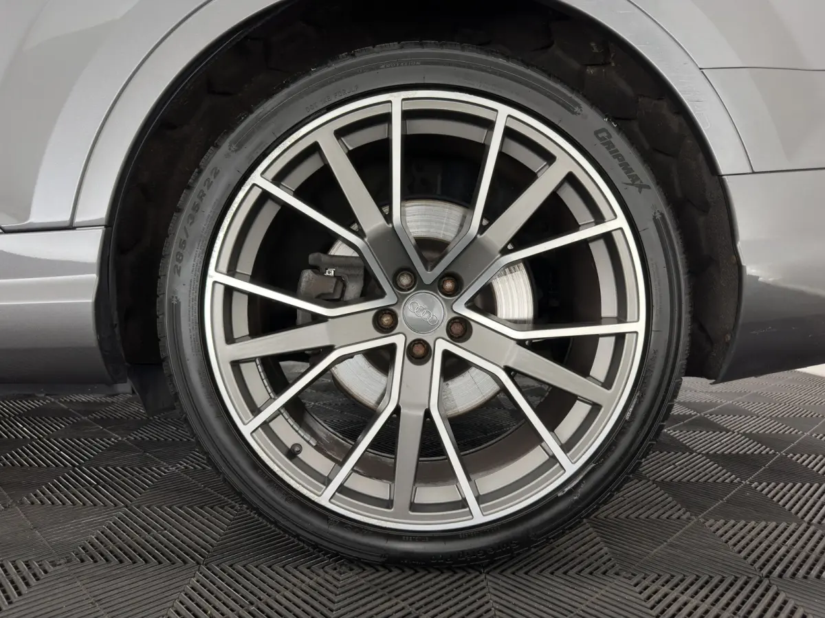 3.0 TDI e-tron Quattro Sport (Plug-in) *PANO | LEATHER | FULL-LED | MEMORY-PACK | BOSE-AUDIO | CAMERA | DIGI-COCKPIT | HEATED-COMFORTSEATS | NAVI-FULLMAP | AIRSUSPENSION | PRIVACY-GLASS | SH