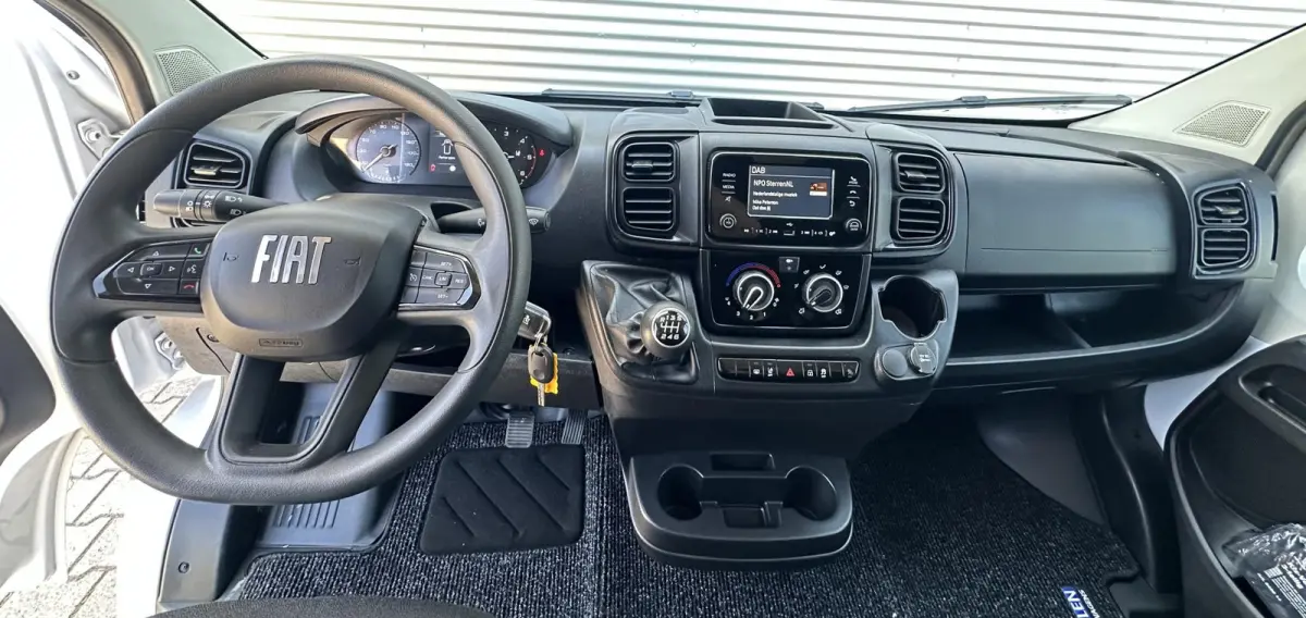 35H 140PK L4H2 Airco|Camera|Cruise NIEUW MODEL!