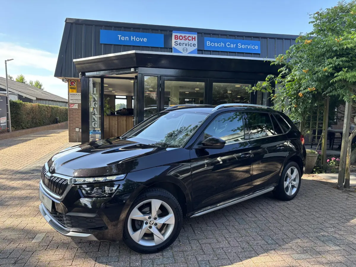 1.0 TSI DSG Style|Camera|Cruise Control|App-Connec
