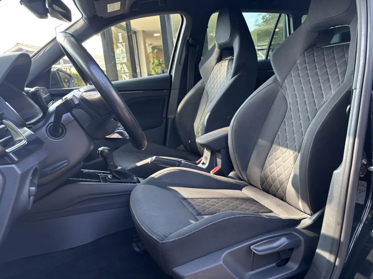 1.0 TSI DSG Style|Camera|Cruise Control|App-Connec
