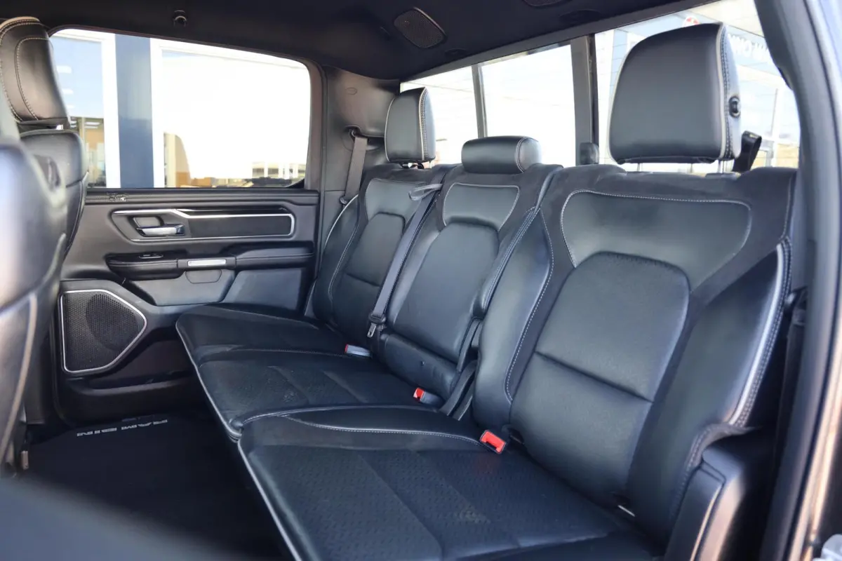 1500 4X4 5.7 V8 4x4 Crew Cab Laramie|Luchtvering|Diamondback|BTW|