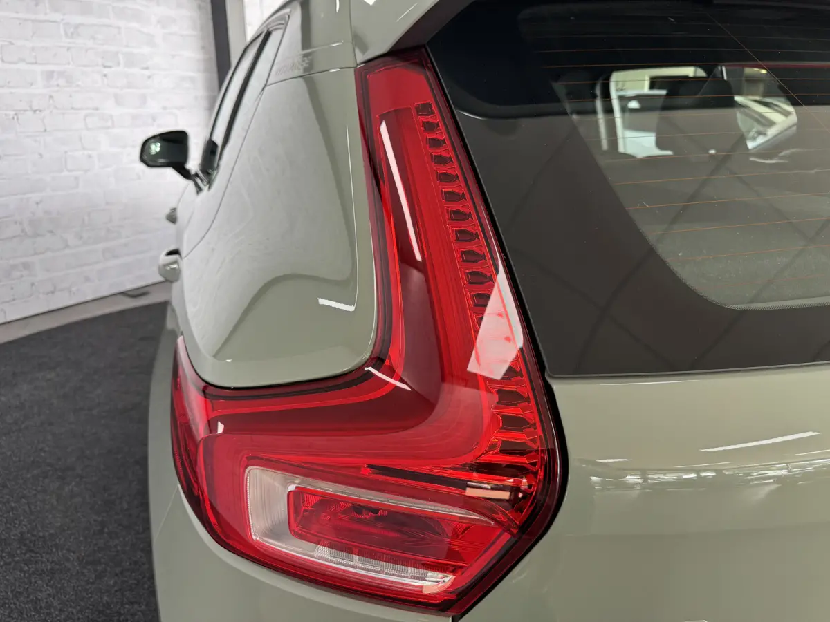 1.5 T4 PHEV Plus Dark Trekhaak Harman Kardon Trekhaak