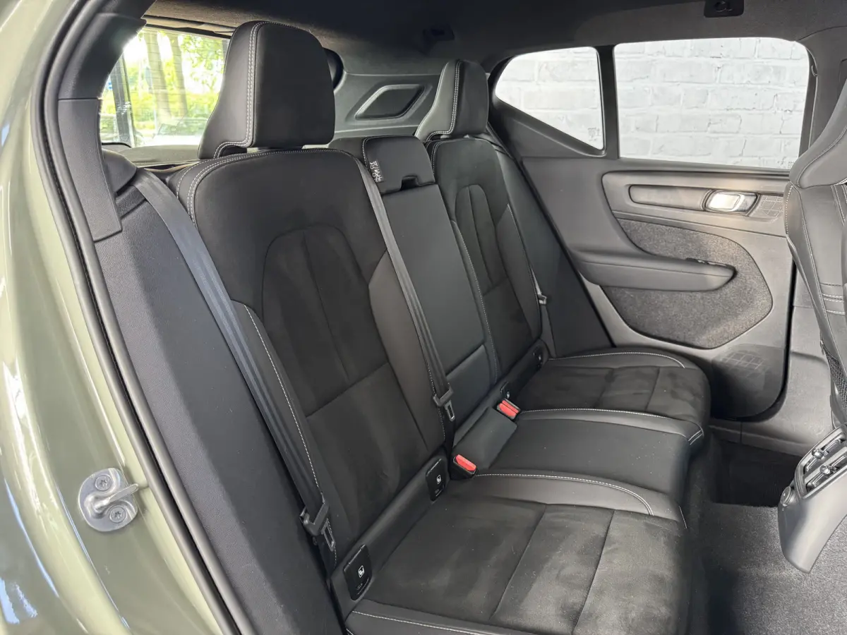 1.5 T4 PHEV Plus Dark Trekhaak Harman Kardon Trekhaak