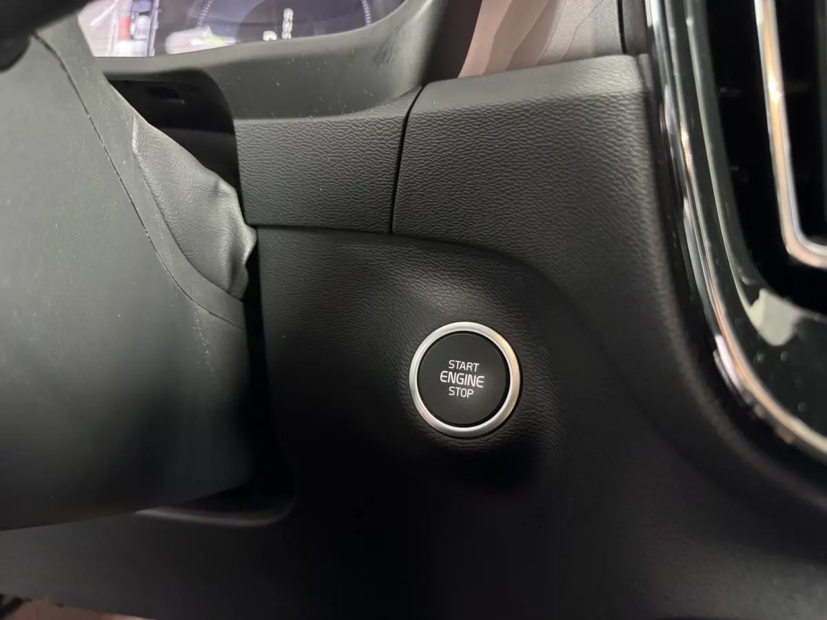 1.5 T4 PHEV Plus Dark Trekhaak Harman Kardon Trekhaak