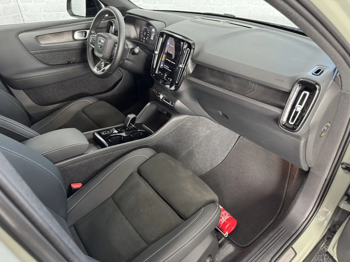 1.5 T4 PHEV Plus Dark Trekhaak Harman Kardon Trekhaak