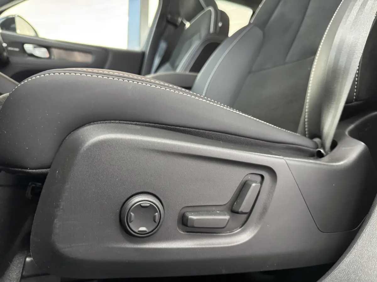 1.5 T4 PHEV Plus Dark Trekhaak Harman Kardon Trekhaak