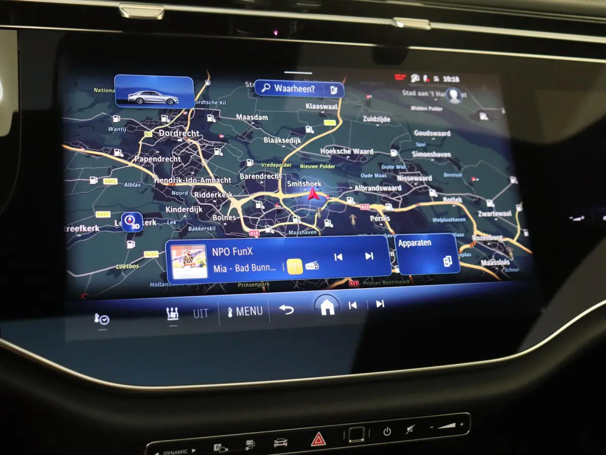 300 e Sport Edition Premium pakket /Panoramadak /Superscreen /Burmester 4D /360Camera /20 Inch