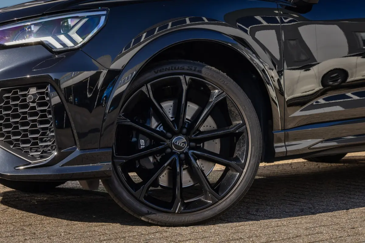 TFSI RS | Pano | Cruise adaptief | 21'' | RS Kuipstoelen | Bang & Olufsen | Leder | Sfeerverlichting | Keyless | Camera | Elektrisch bedienbare achterklep | Achteruitrijcamera | Audio instal