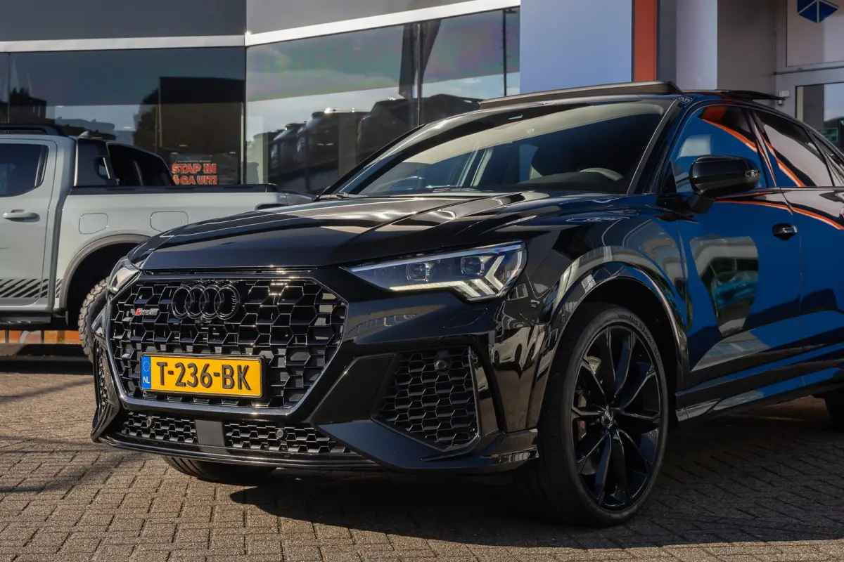 TFSI RS | Pano | Cruise adaptief | 21'' | RS Kuipstoelen | Bang & Olufsen | Leder | Sfeerverlichting | Keyless | Camera | Elektrisch bedienbare achterklep | Achteruitrijcamera | Audio instal