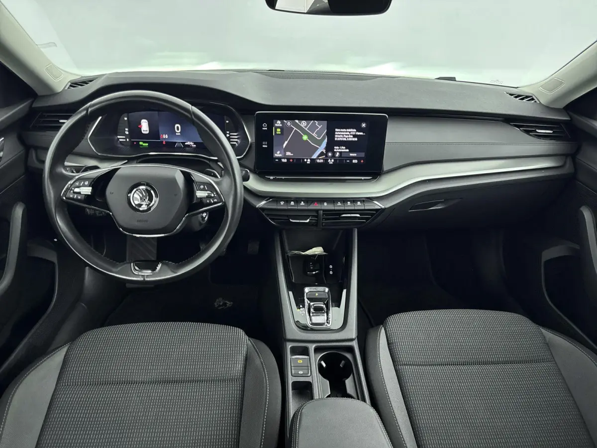 1.4 TSI iV PHEV Sportline Business